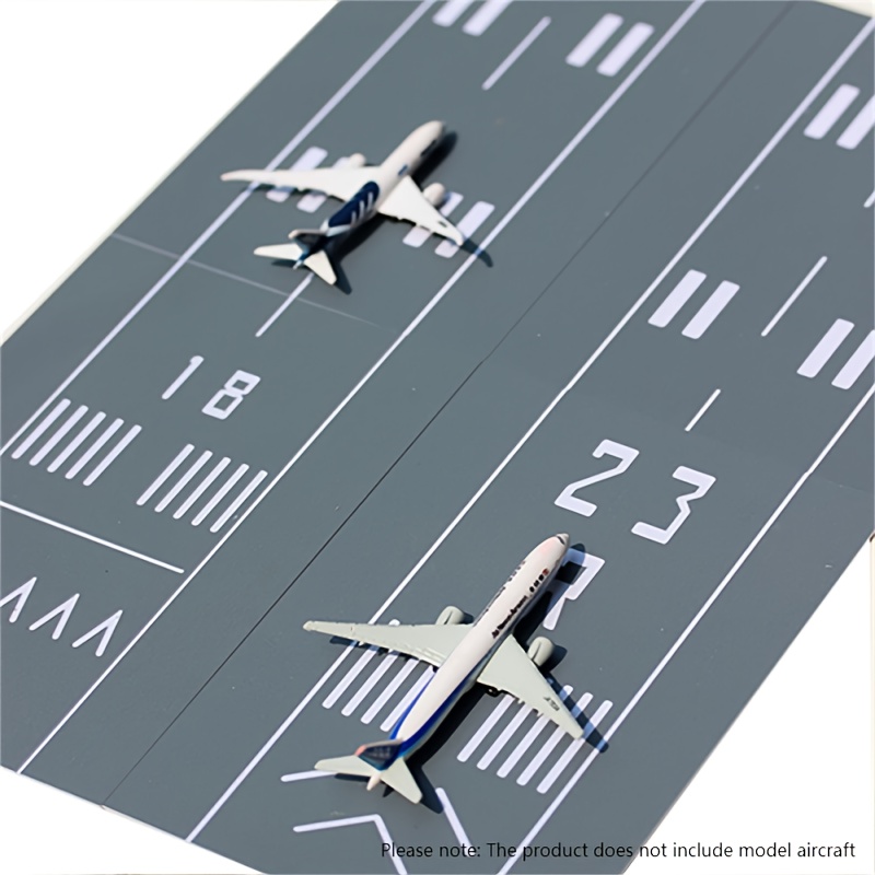 DIY Mini Simulation Passenger Aircraft Model Runway Set
